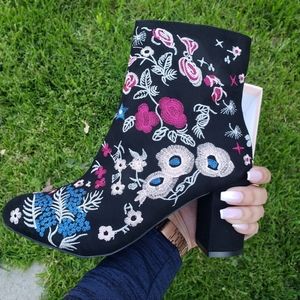 Just Fab Floral Boots